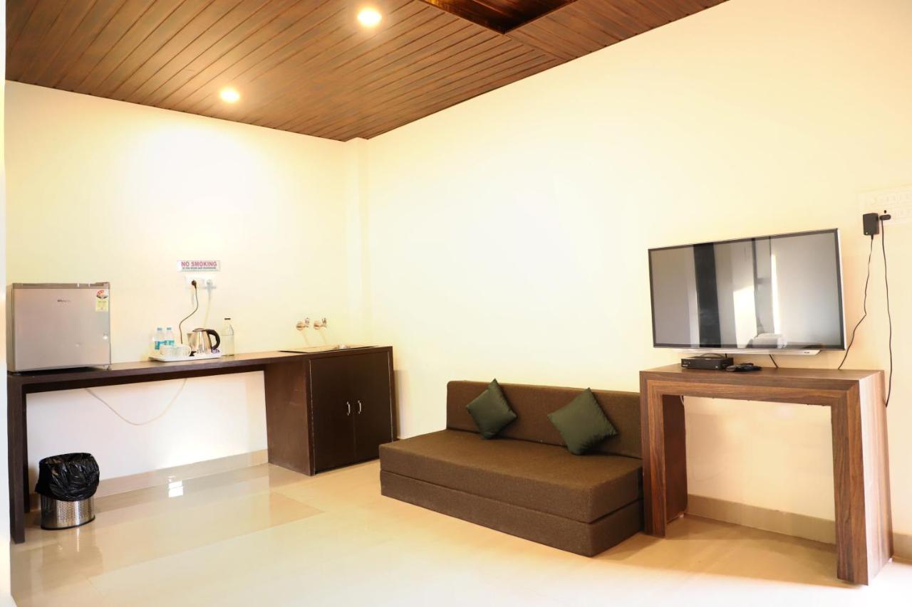 Skywood Resort Shoghi Shogi Exterior foto