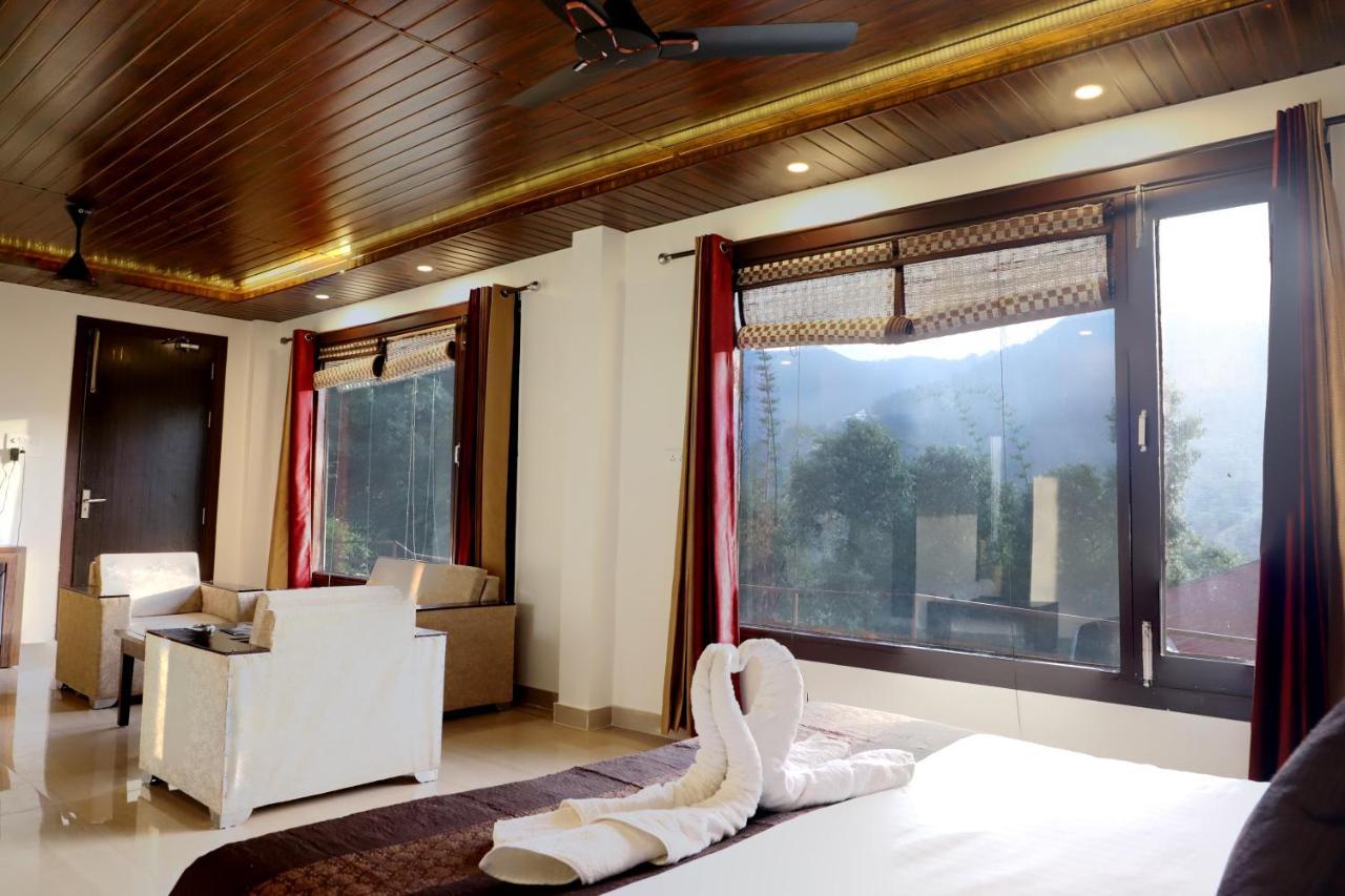 Skywood Resort Shoghi Shogi Exterior foto